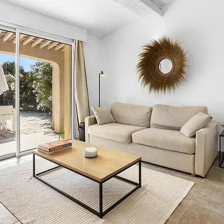 בית נופש Maison Le Pin *